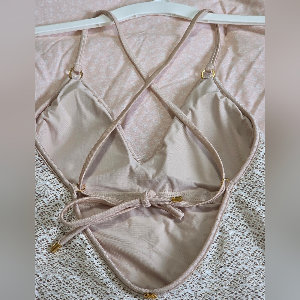PQ Swim White+Gold One-Piece Swimsuit Sz L Coquette Soft Girl - Picture 11 of 16